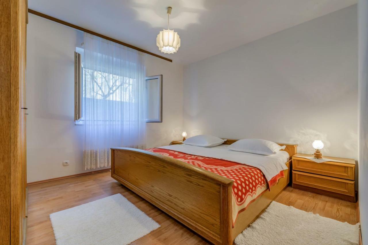Apartment Luce Подстрана Екстериор снимка