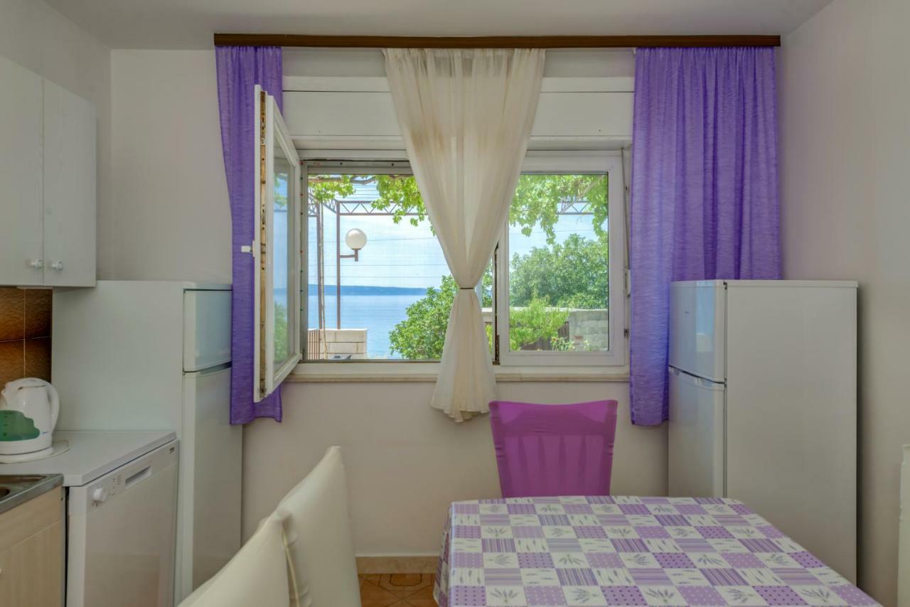 Apartment Luce Подстрана Екстериор снимка