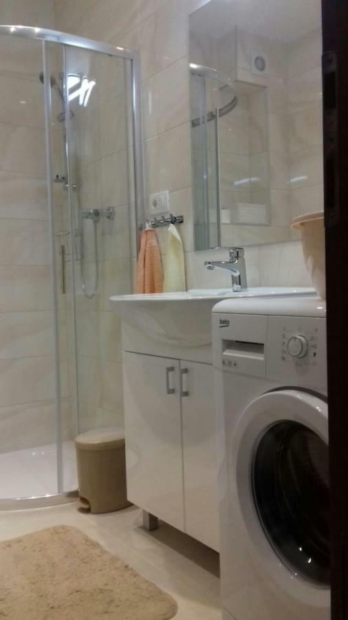 Apartment Luce Подстрана Екстериор снимка